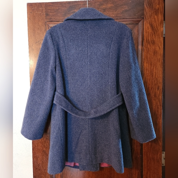 Vintage Union Made in the USA Beautiful wool coat, Size 8-10 - Picture 2 of 6
